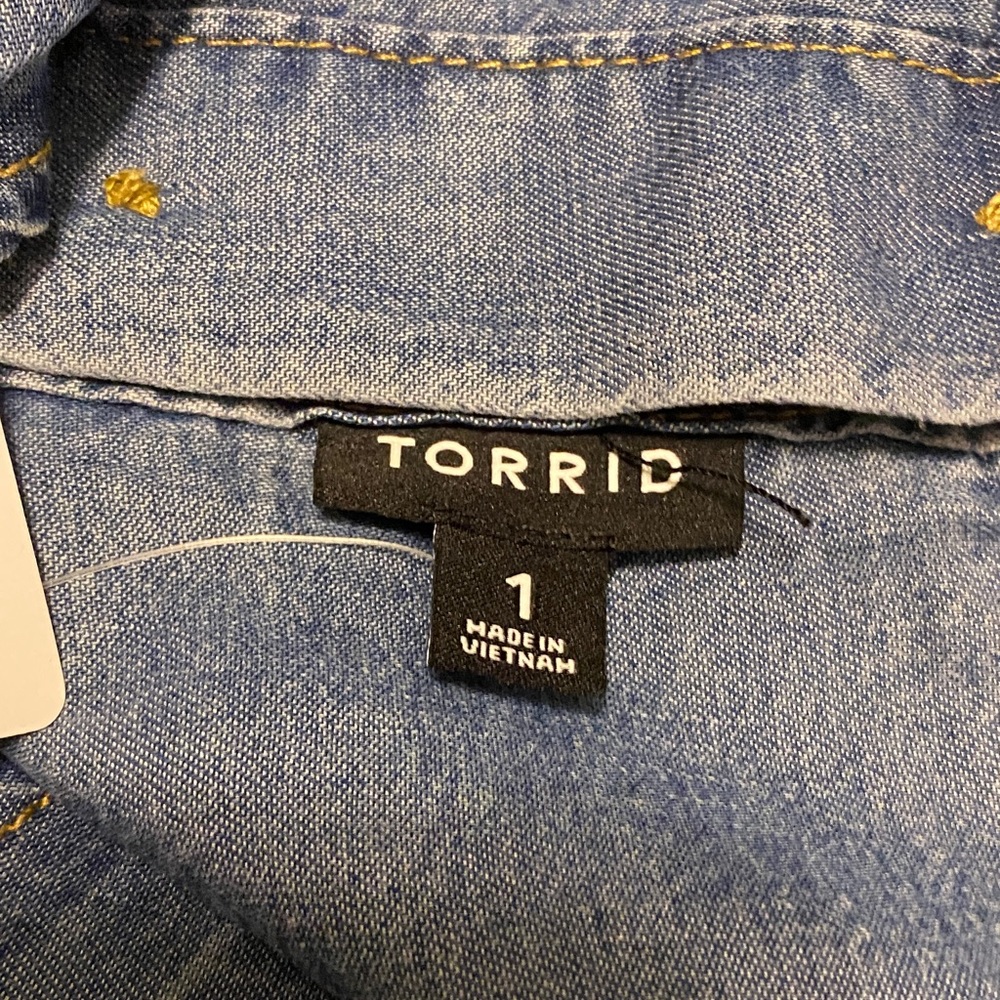 Torrid Denim Blue Crop Top - Picture 4 of 4